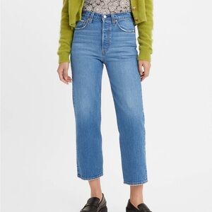 Levi’s ribcage straight ankle jeans
